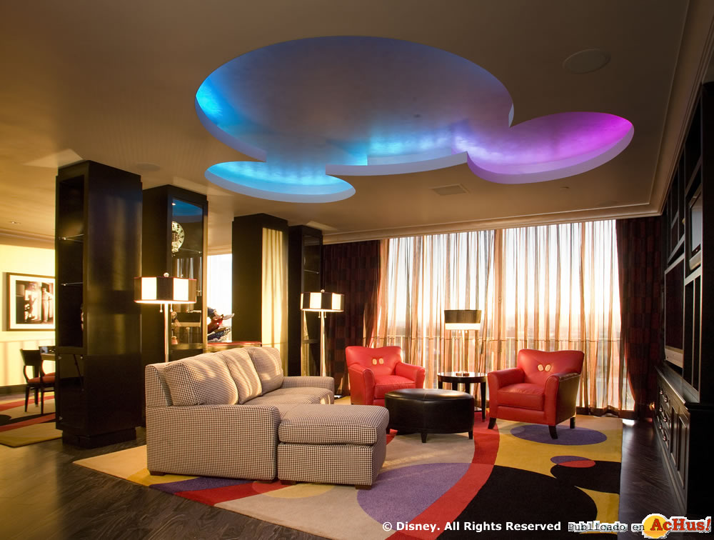 Imagen de Hoteles Disneyland Resort California  A Penthouse Fit For A Mouse 2
