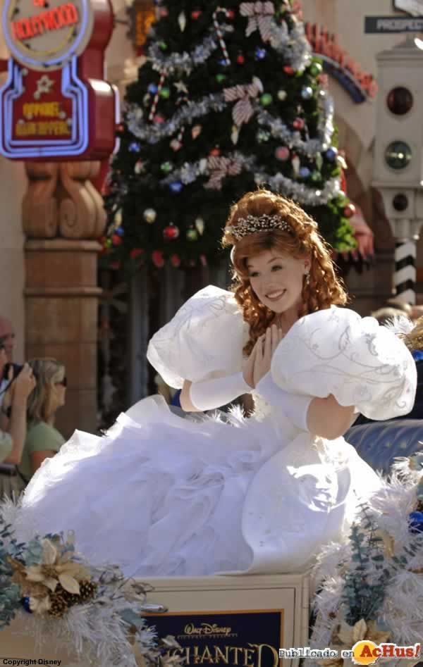 Imagen de Disney Hollywood Studios  Encantada Princesa Gisela